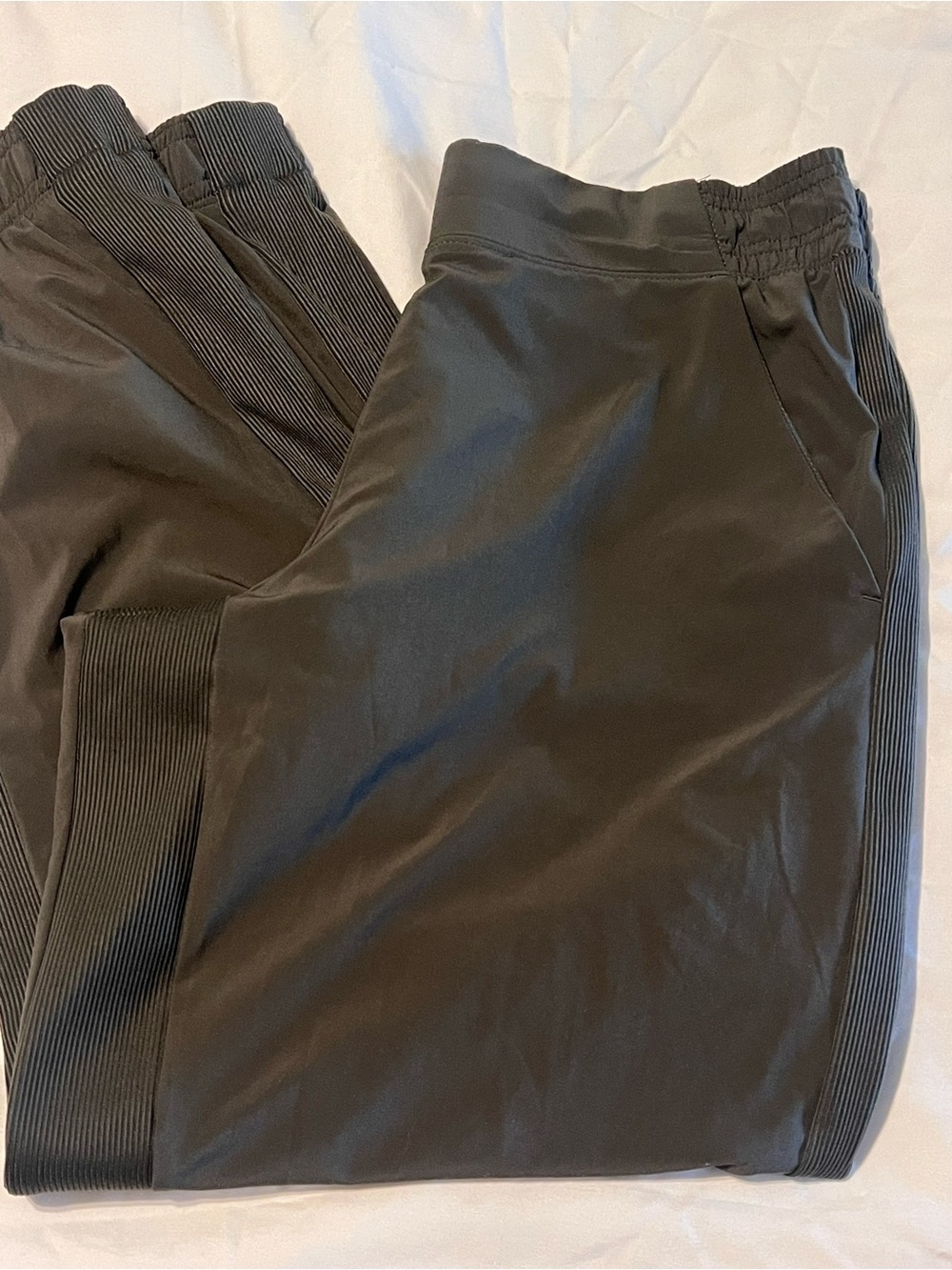 Athleta grey Ribbed-Panel Track Joggers women’s petite 6